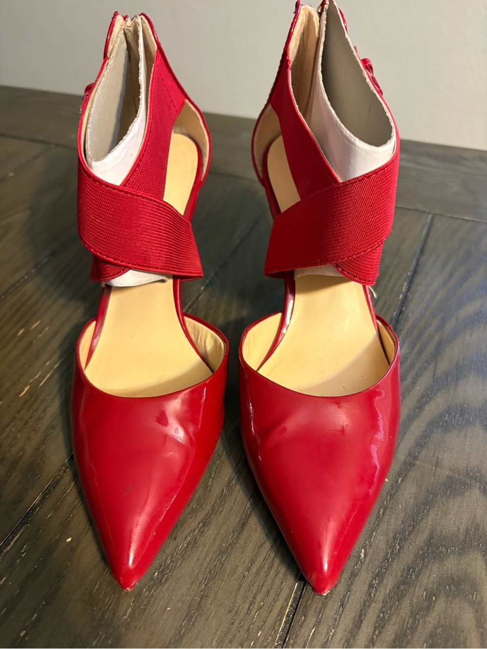 Red Pointed-Toe Women’s Heels with Elastic Ankle Strap